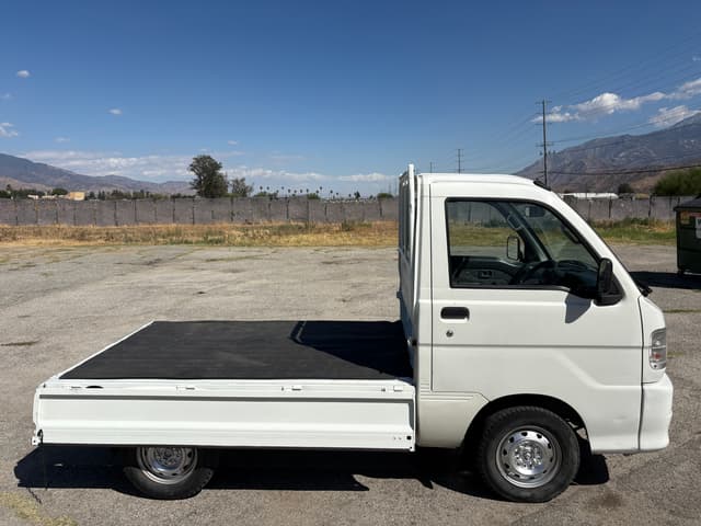 2000 Daihatsu Hijet JDM car for sale — photo 15 of 25