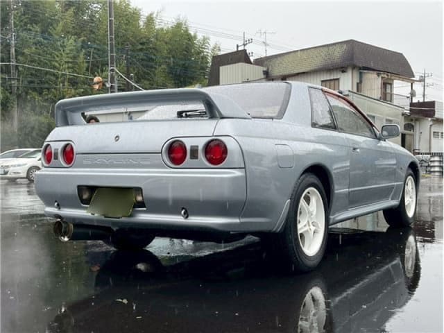 1991 Nissan Skyline JDM car for sale — photo 5 of 5