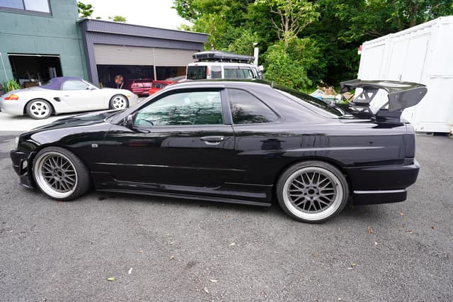 1998 Nissan Skyline JDM car for sale — photo 21 of 25