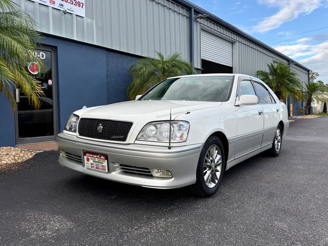 1999 Toyota Crown JDM car for sale — photo 14 of 21