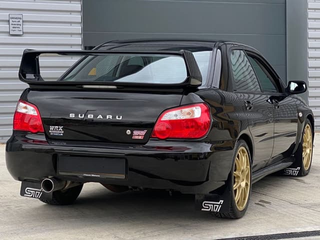 2004 Subaru Legacy JDM car for sale — photo 15 of 24