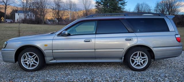 1999 Nissan Stagea JDM car for sale — photo 2 of 17