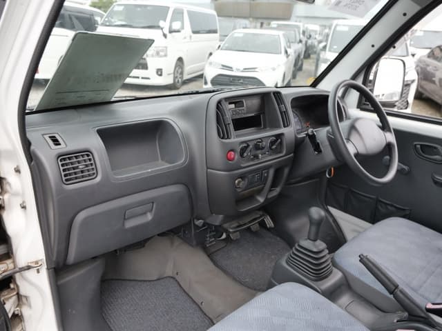 2001 Suzuki Every JDM car for sale — photo 22 of 25