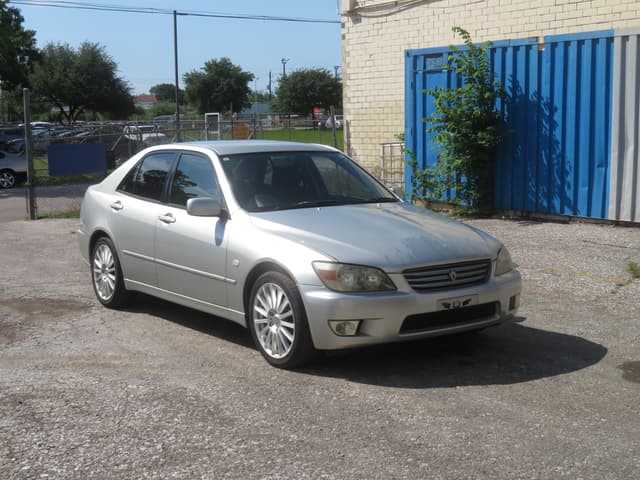 1999 Toyota Altezza JDM car for sale — photo 12 of 25