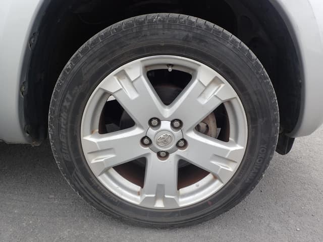2006 Toyota RAV4 JDM car for sale — photo 12 of 25