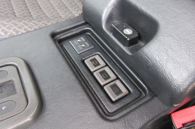 1997 Land Rover Defender JDM car for sale — photo 22 of 25