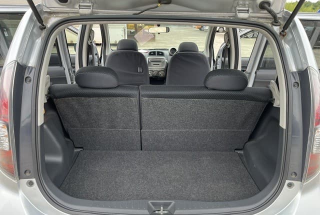 2009 Toyota JDM car for sale — photo 19 of 25