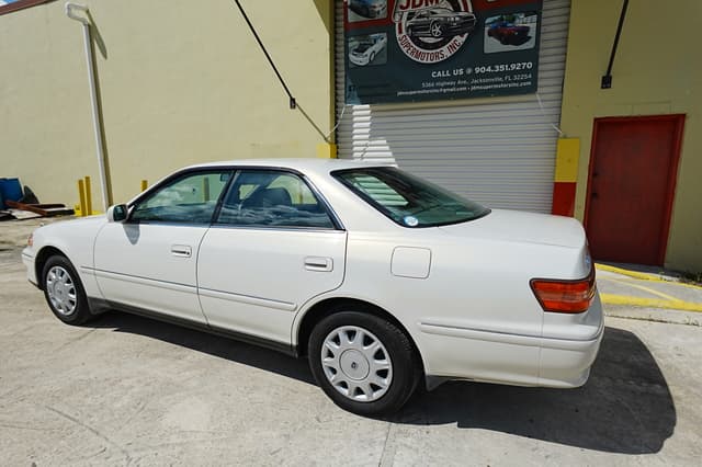 1995 Toyota Mark II JDM car for sale — photo 2 of 9