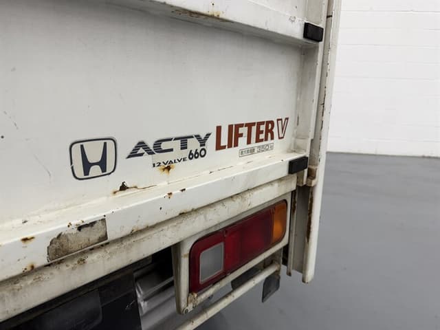 1998 Honda Acty JDM car for sale — photo 20 of 25