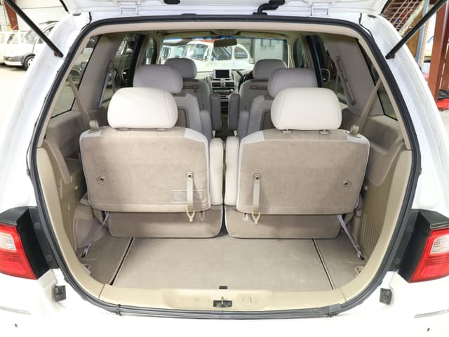 1999 Nissan Presage JDM car for sale — photo 24 of 25