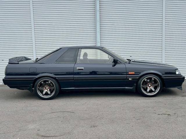 1987 Nissan Skyline JDM car for sale — photo 5 of 14