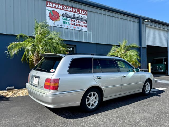 2000 Toyota Crown JDM car for sale — photo 8 of 18