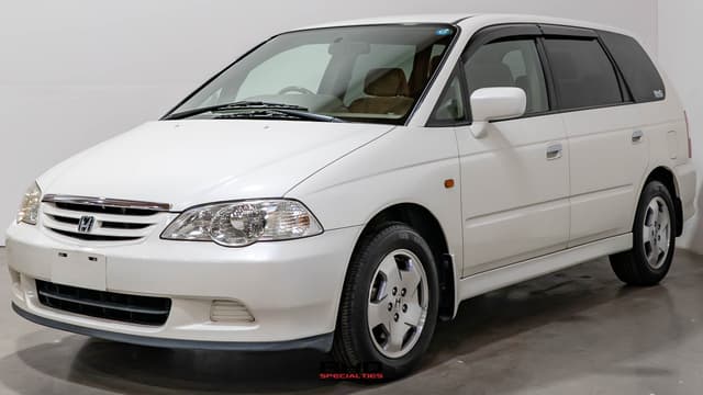 2000 Honda Odyssey JDM car for sale — photo 3 of 25