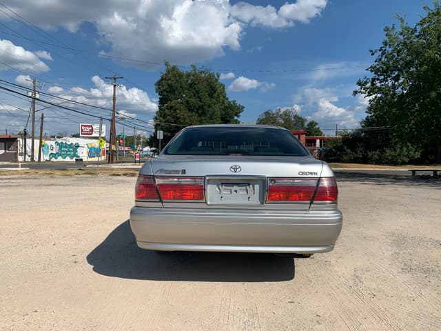 2000 Toyota Crown JDM car for sale — photo 12 of 14