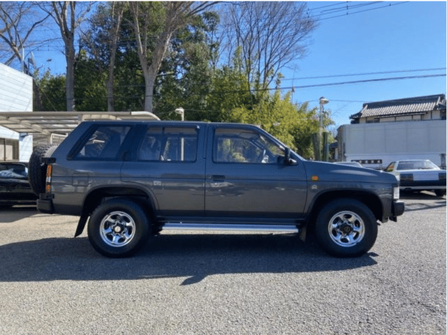 1992 Nissan Terrano JDM car for sale — photo 3 of 18