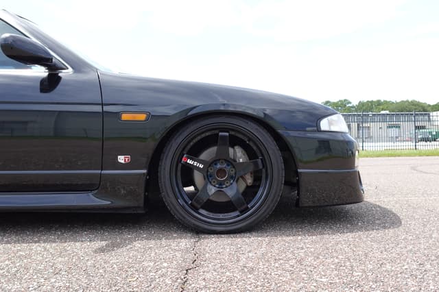1994 Nissan Skyline JDM car for sale — photo 4 of 20