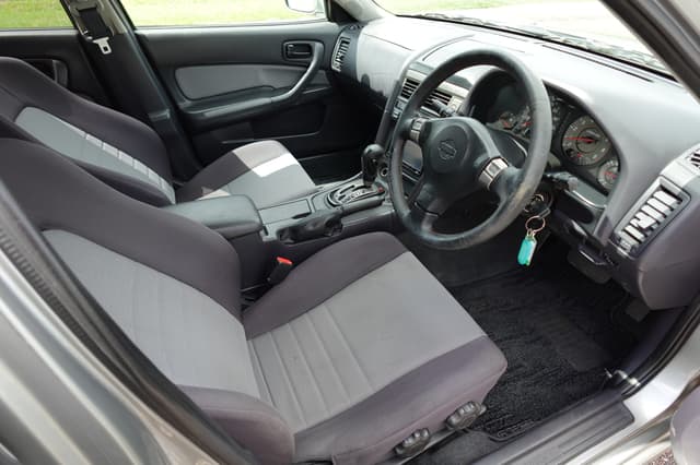 2000 Nissan Skyline JDM car for sale — photo 14 of 19