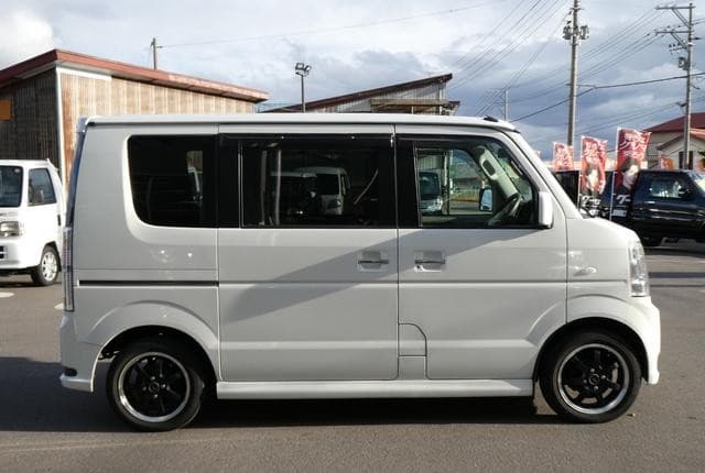 2011 Suzuki Every JDM car for sale — photo 7 of 25