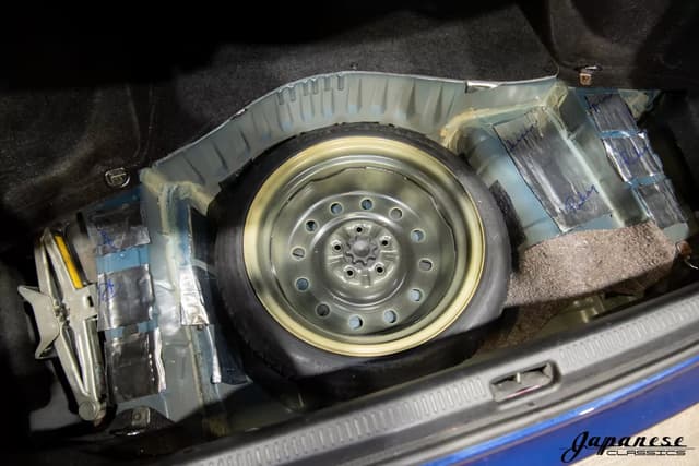 2001 Toyota Altezza JDM car for sale — photo 23 of 25