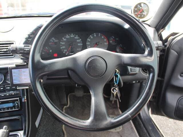 1991 Nissan Skyline JDM car for sale — photo 7 of 12