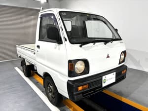 1992 Mitsubishi Minicab JDM car for sale