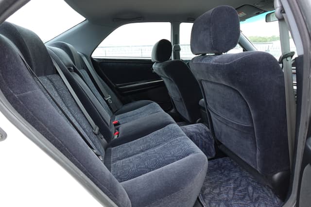 1999 Toyota Chaser JDM car for sale — photo 17 of 19