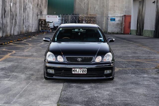 1998 Toyota Aristo JDM car for sale — photo 6 of 10