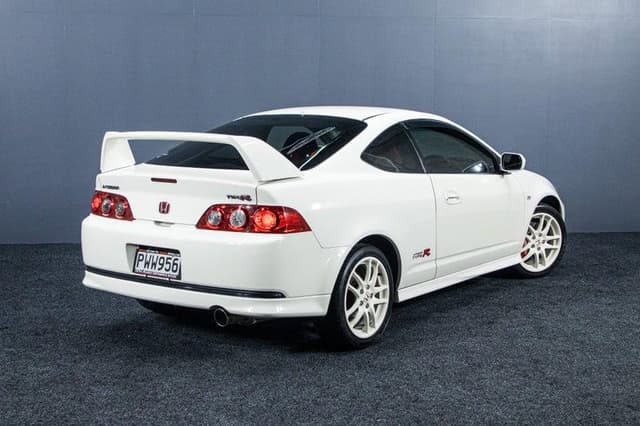 2005 Honda Integra JDM car for sale — photo 7 of 18
