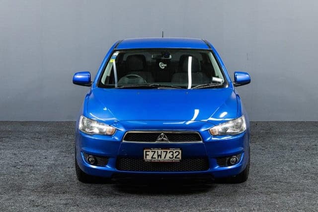 2011 Mitsubishi Lancer JDM car for sale — photo 6 of 18