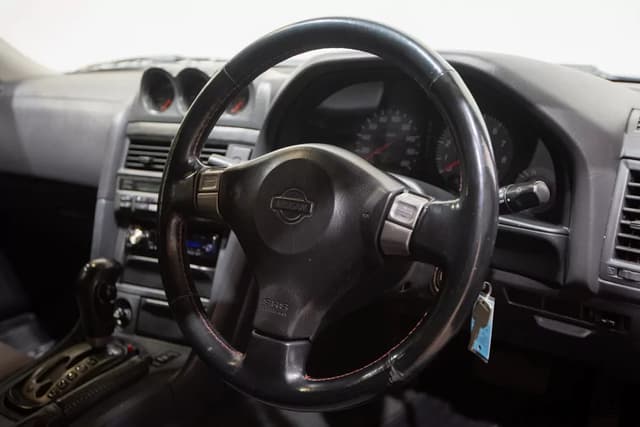 1998 Nissan Skyline JDM car for sale — photo 13 of 25