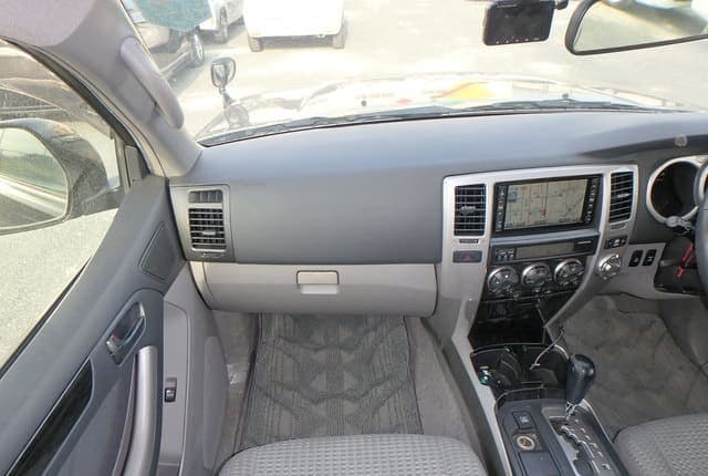 2007 Toyota Hilux Surf JDM car for sale — photo 33 of 56