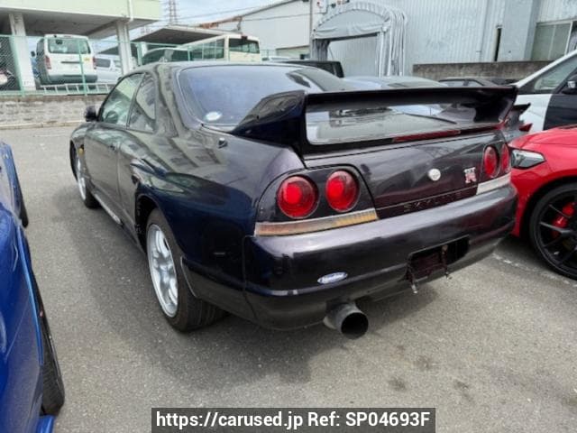 1995 Nissan Skyline JDM car for sale — photo 2 of 3