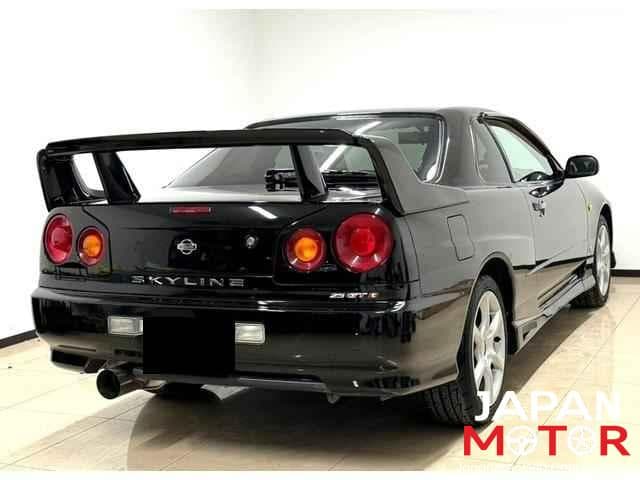 1999 Nissan Skyline JDM car for sale — photo 2 of 10