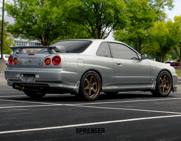 1999 Nissan Skyline JDM car for sale — photo 4 of 25