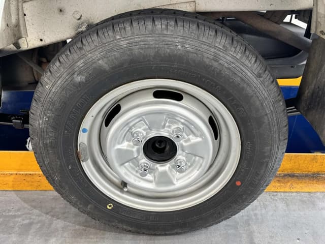 1995 Suzuki Carry JDM car for sale — photo 16 of 25
