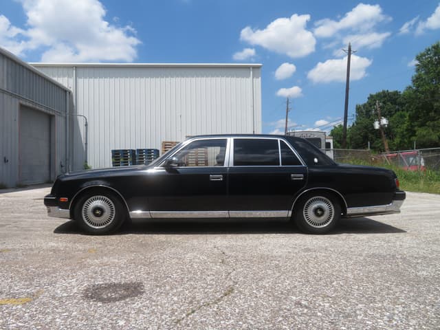 1997 Toyota Century JDM car for sale — photo 5 of 24