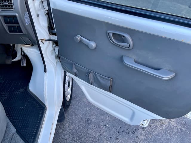 2000 Suzuki Carry JDM car for sale — photo 15 of 25