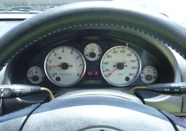 2004 Mazda Roadster (Eunos Roadster / MX-5) JDM car for sale — photo 8 of 14