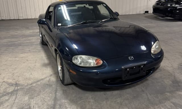 1998 Mazda Roadster (Eunos Roadster / MX-5) JDM car for sale — photo 2 of 25