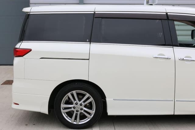 2011 JDM car for sale — photo 8 of 25