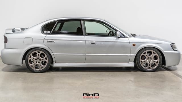 2001 Subaru Legacy JDM car for sale — photo 24 of 25