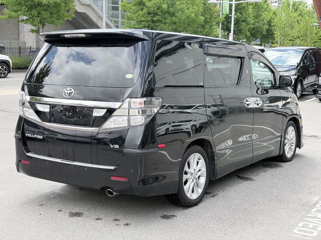 2008 Toyota Vellfire JDM car for sale — photo 6 of 13
