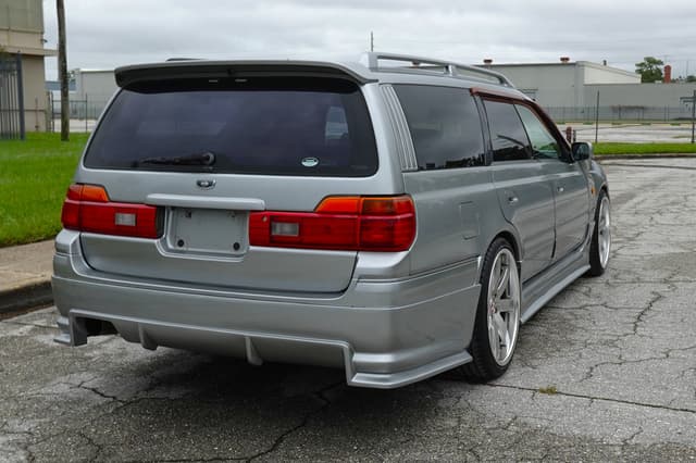 1997 Nissan Stagea JDM car for sale — photo 6 of 19