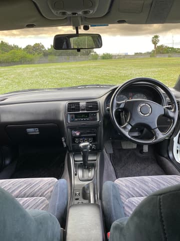 1997 Subaru Legacy JDM car for sale — photo 10 of 14