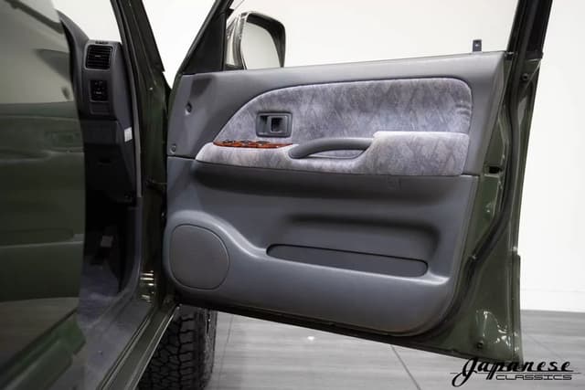 2000 Toyota Land Cruiser Prado JDM car for sale — photo 20 of 25