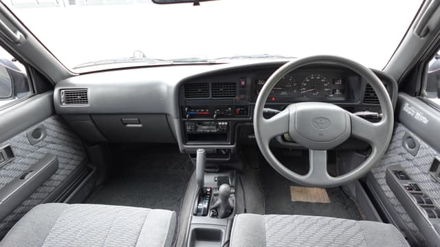 1997 Toyota Hilux JDM car for sale — photo 10 of 15