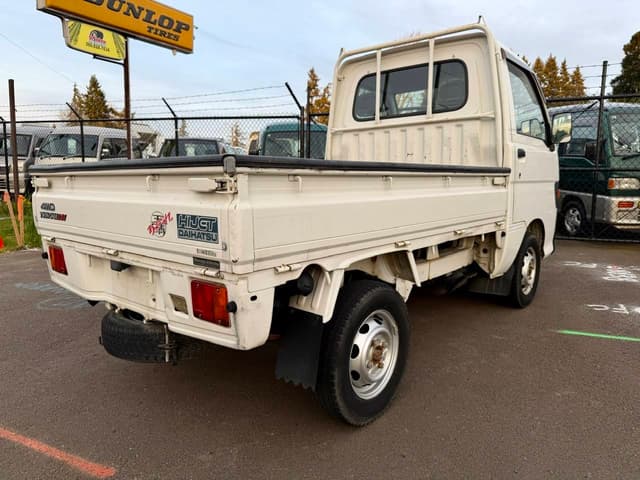 1997 Daihatsu Hijet JDM car for sale — photo 8 of 25