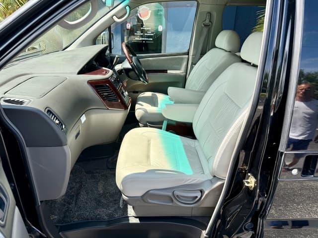 1999 Nissan Elgrand JDM car for sale — photo 16 of 25