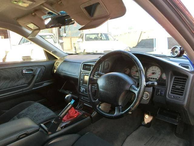 2000 Nissan Stagea JDM car for sale — photo 15 of 20