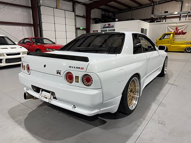 1995 Nissan Skyline JDM car for sale — photo 5 of 23
